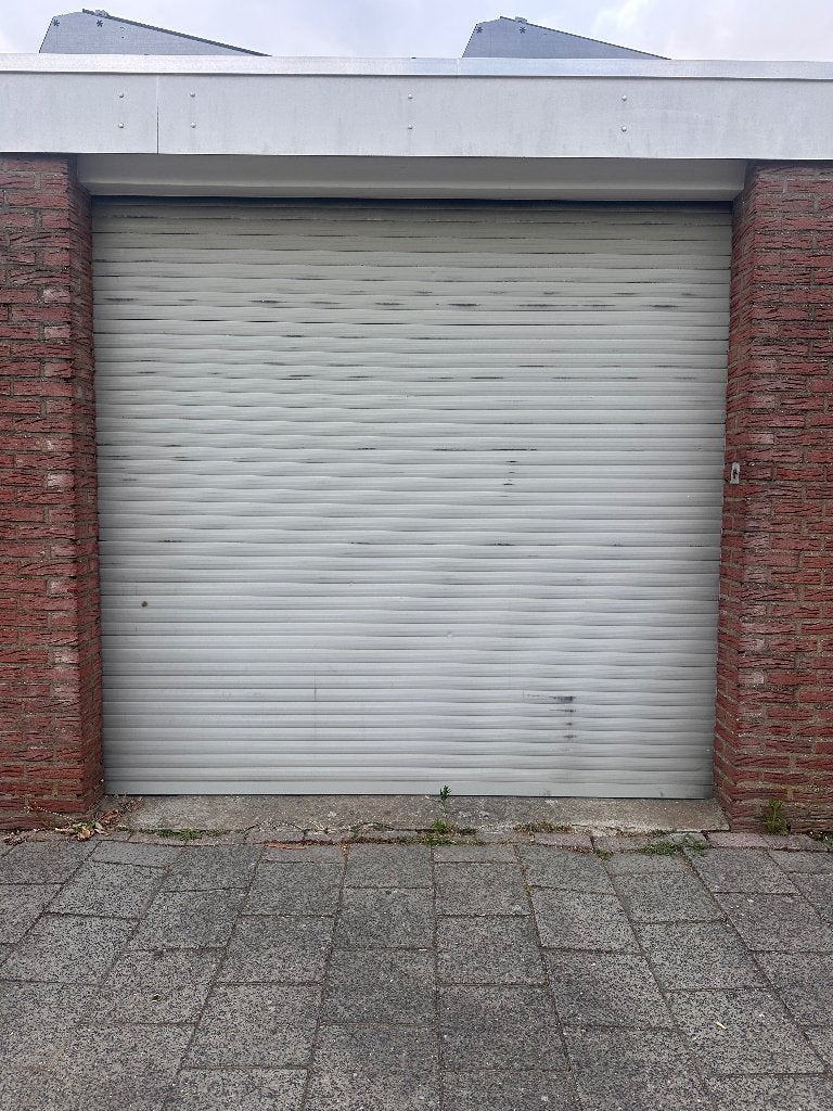 Rolluik garagedeur, Ophalen, Gebruikt, 200 cm of meer, 200 cm of meer