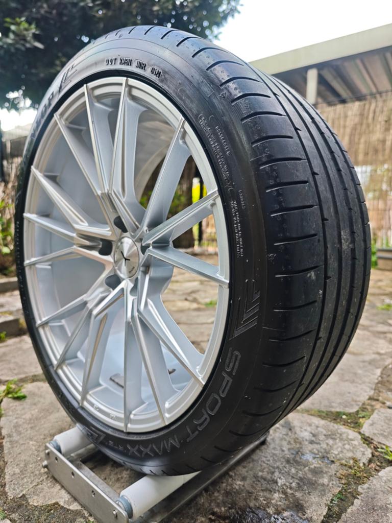Bmw Velgen mit banden 19" 245/40 8.5J R19, 275/35 9.5J R19, Auto-onderdelen, Banden en Velgen, 19 inch, 275 mm, Ophalen of Verzenden