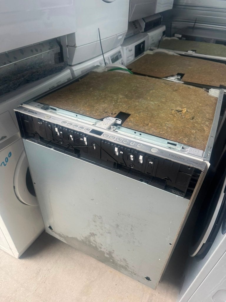 Bosch Vaatwasser hoog model schoon garantie, Minder dan 10 liter, Energieklasse A of zuiniger, Ophalen of Verzenden, Zo goed als nieuw