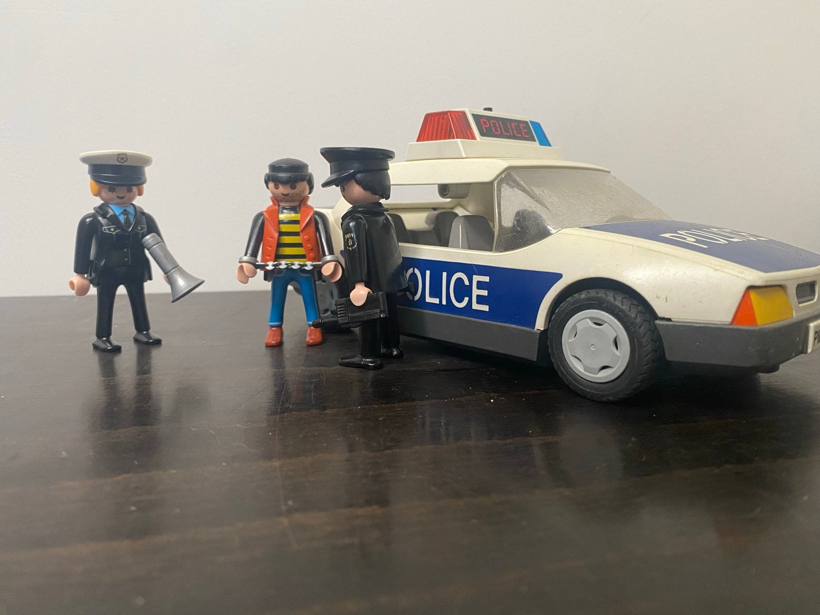 Playmobil Politieauto met sirenes en figuren, Kinderen en Baby's, Ophalen of Verzenden, Gebruikt