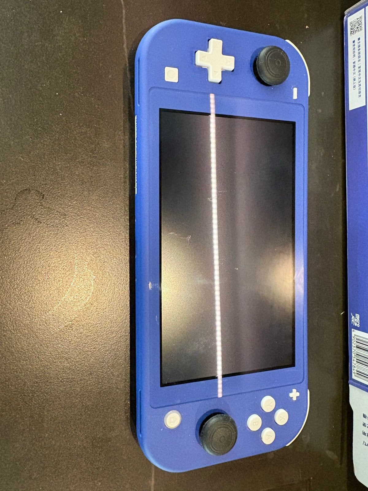 Nintendo Switch Lite Blauw met beschermhoes en oplader, Spelcomputers en Games, Verzenden, Overige kleuren, Gebruikt, Met beschermhoes of tas