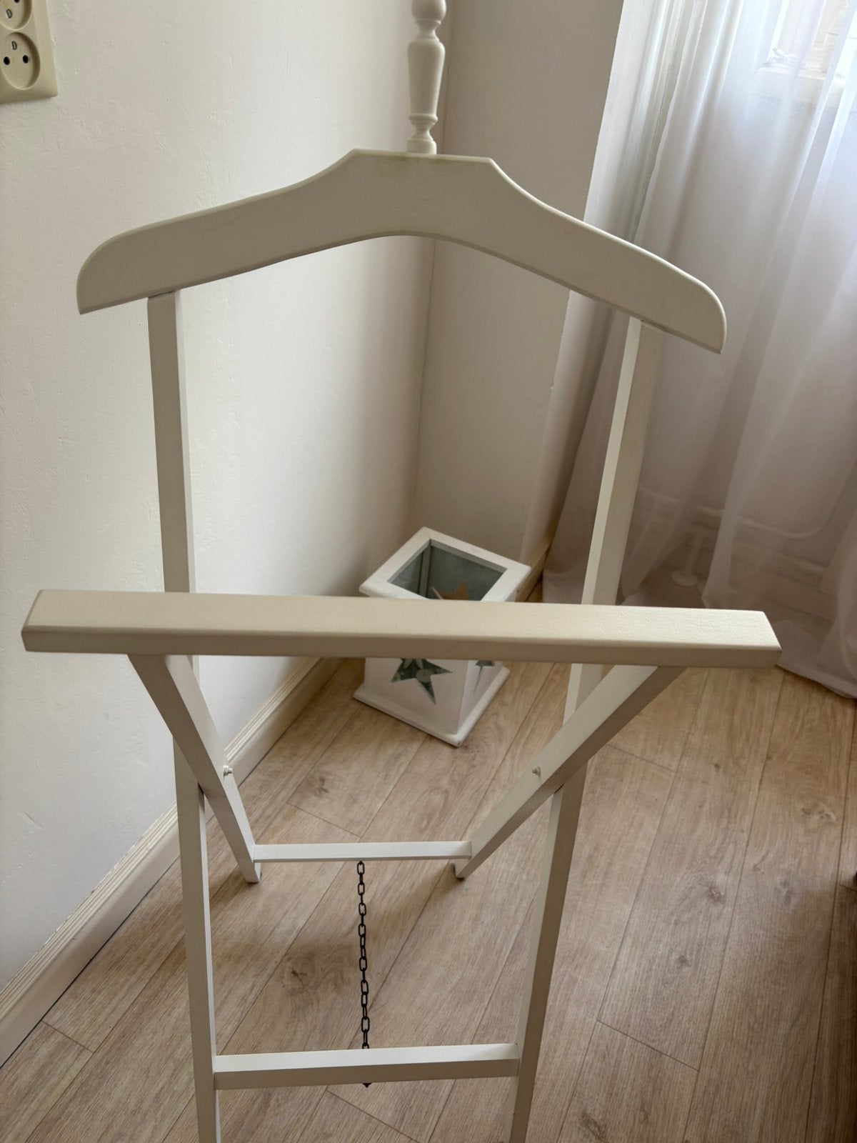 Dressboy € 5,-, Huis en Inrichting, Ophalen, Zo goed als nieuw, Overige materialen
