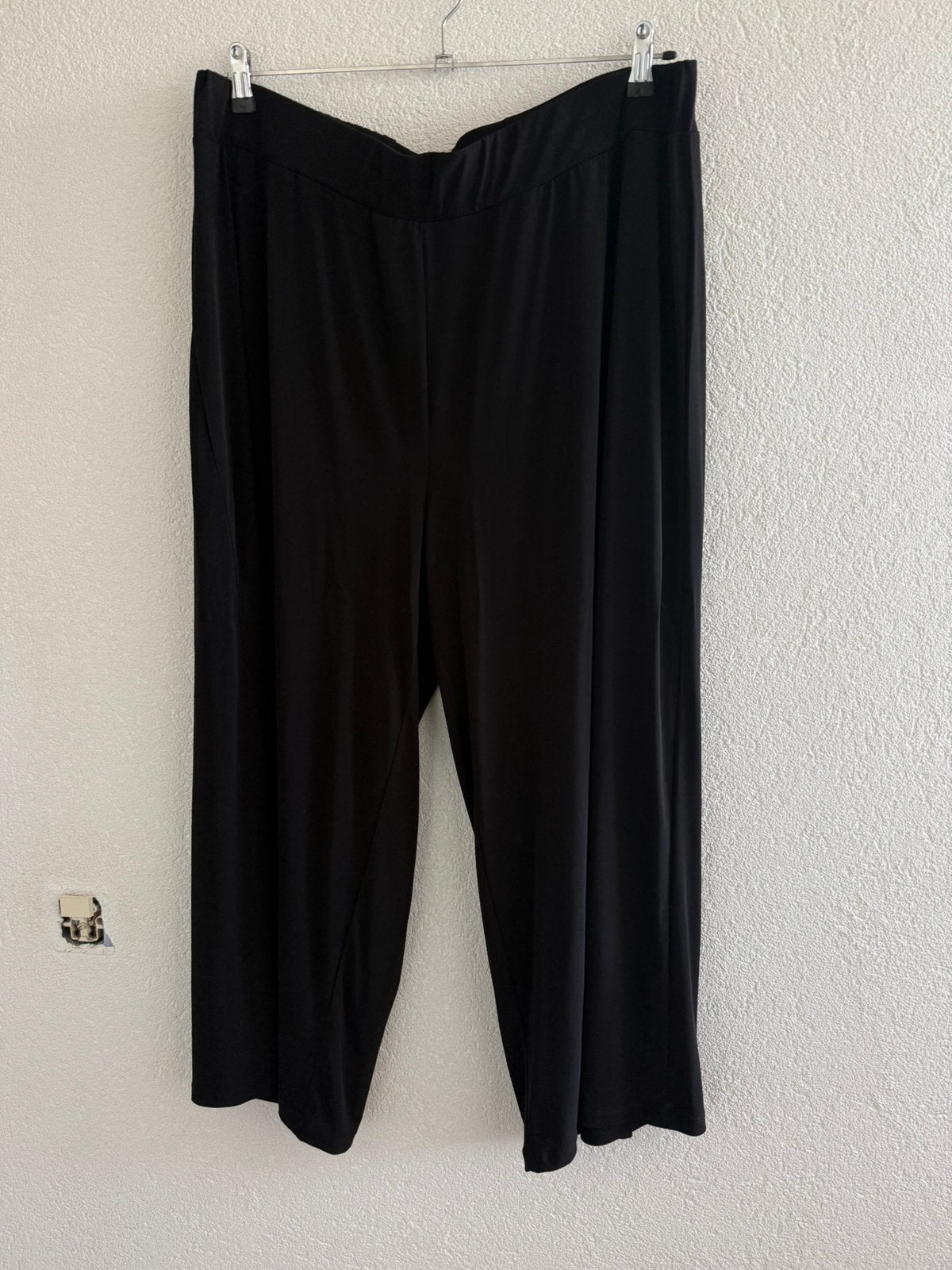 BPC Collection slinky broek met wijde pijpen maat 56/58/60, Ophalen of Verzenden, Zo goed als nieuw, Zwart, Broek of Spijkerbroek