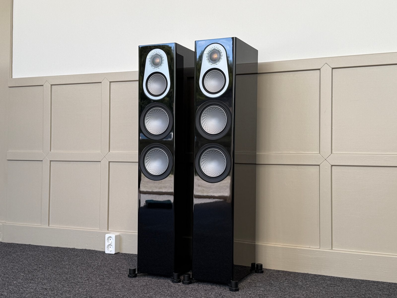 Monitor Audio Silver 300 6G