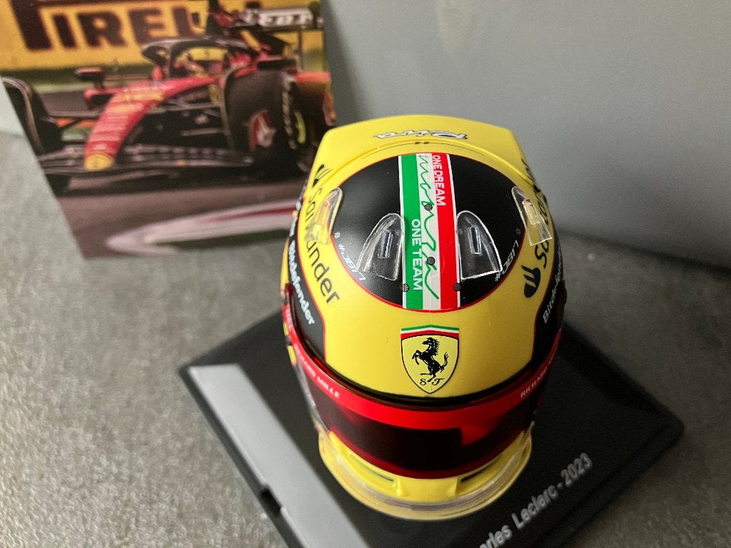 ✅ Charles Leclerc 1:5 helm 2023 Italië GP Ferrari SF23 F1, Verzamelen, Ophalen of Verzenden, Nieuw, Formule 1