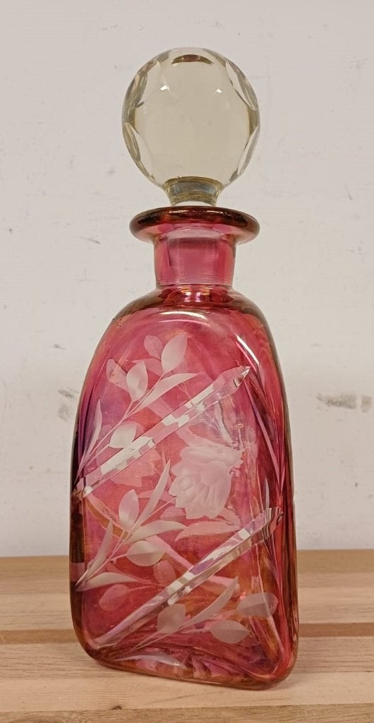 Roze likeurkaraf met een bolvormige stop, Antiek en Kunst, Ophalen of Verzenden