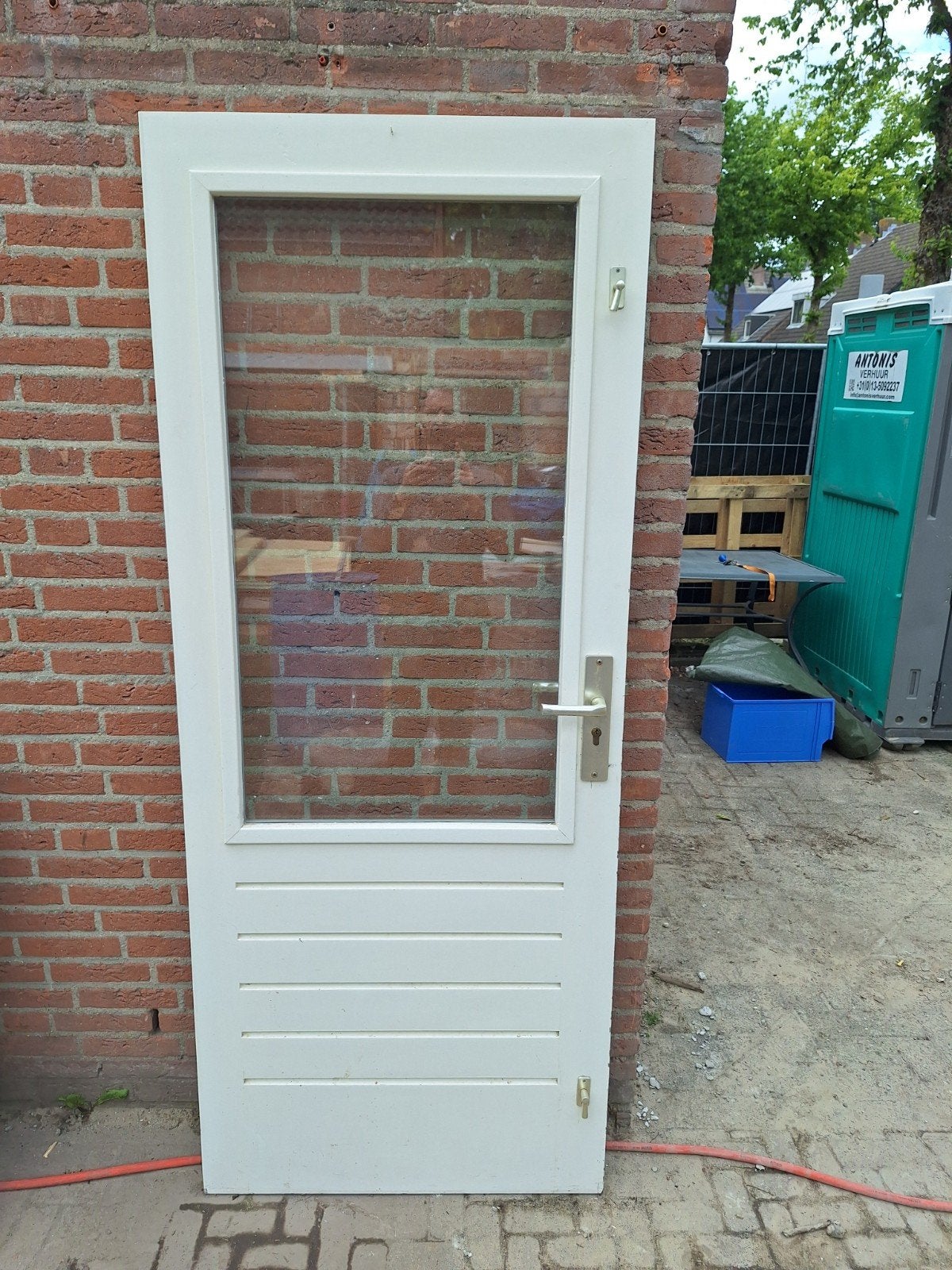 Witte hardhouten zware buitendeur met glas en houten panelen, Ophalen, Gebruikt, 200 tot 215 cm, Glas