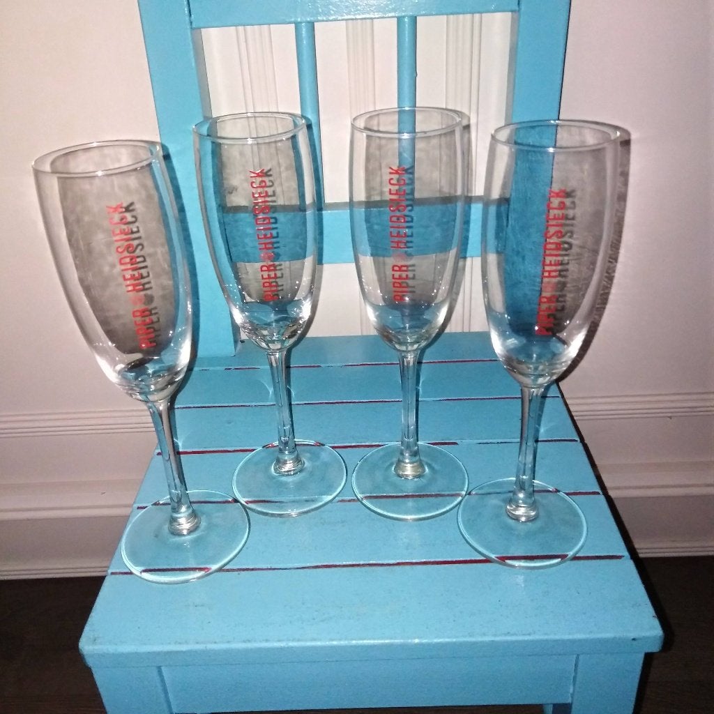 Piper Heidsieck Champagne glazen 20 cm set van 4 stuks, Ophalen, Glas of Glazen, Overige stijlen, Glas
