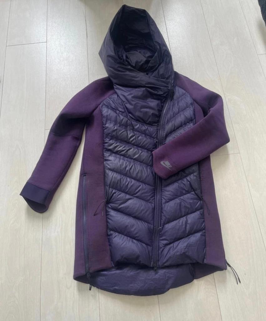 Nike tech jas S, Kleding | Dames, Overige kleuren, Ophalen of Verzenden, Jasje, Maat 36 (S)