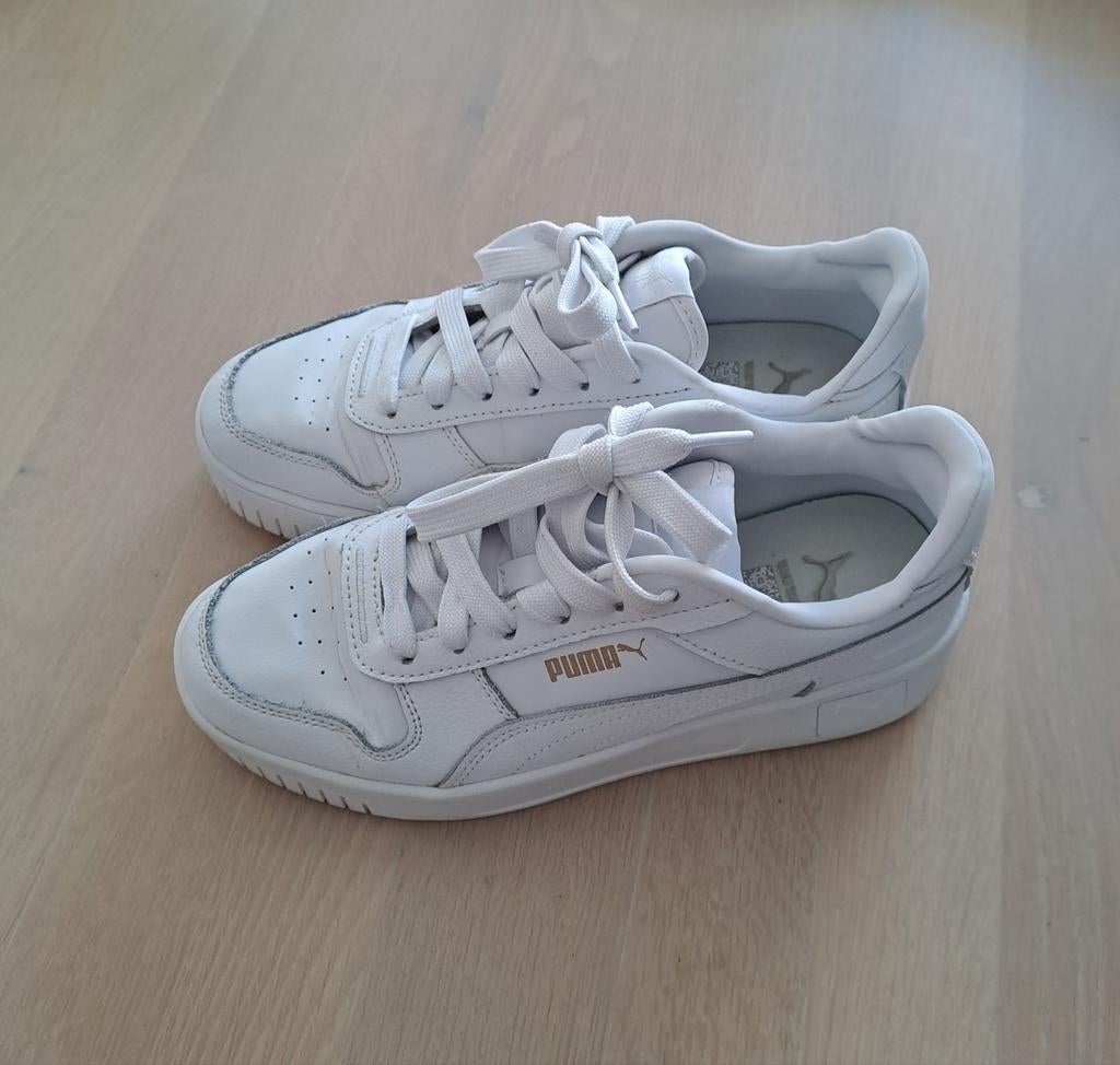 Witte Puma sneakers, maat 37.5, Puma, Wit, Ophalen of Verzenden, Sneakers of Gympen