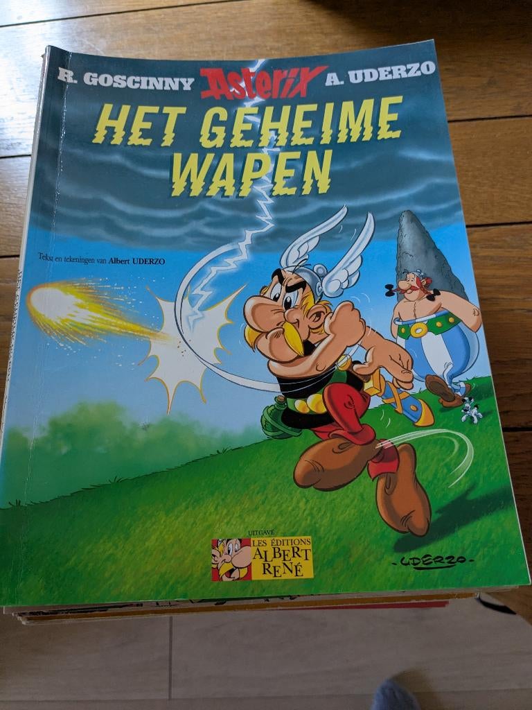 34 Asterix stripboeken, Ophalen of Verzenden, Zo goed als nieuw, Goscinny & Uderzo, Meerdere stripboeken