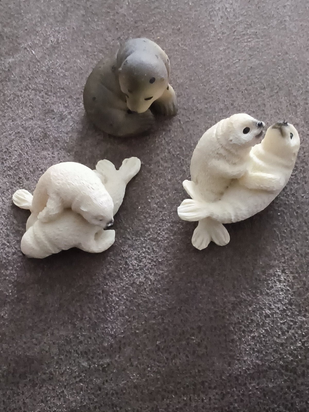 3 kleine beeldjes van zeehonden, Ophalen of Verzenden, Gebruikt, Dier