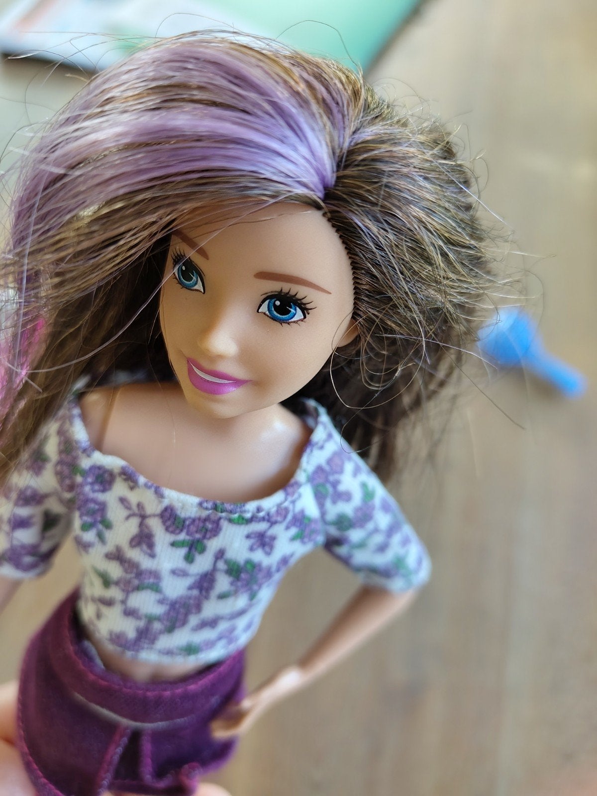 Skipper Barbie Mattel pop met paarse lok, Ophalen of Verzenden, Gebruikt, Barbie