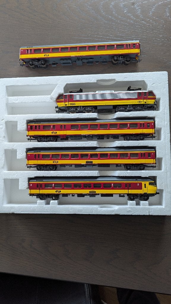 Lima H0 149817 - Benelux Treinset NS/NMBS (Reeks 1186), Treinset, Gelijkstroom, Ophalen of Verzenden, Lima