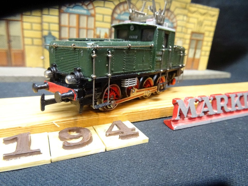194=Marklin CE800 3001-1 van de Duitse spoorwegen.249, Wisselstroom, Gebruikt, Locomotief, Ophalen of Verzenden