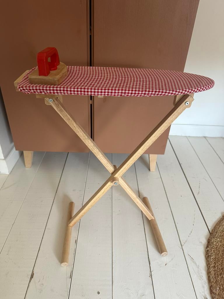 BigJigs speelgoed houten strijkplank met strijkijzer, Ophalen, Zo goed als nieuw, Jongen of Meisje