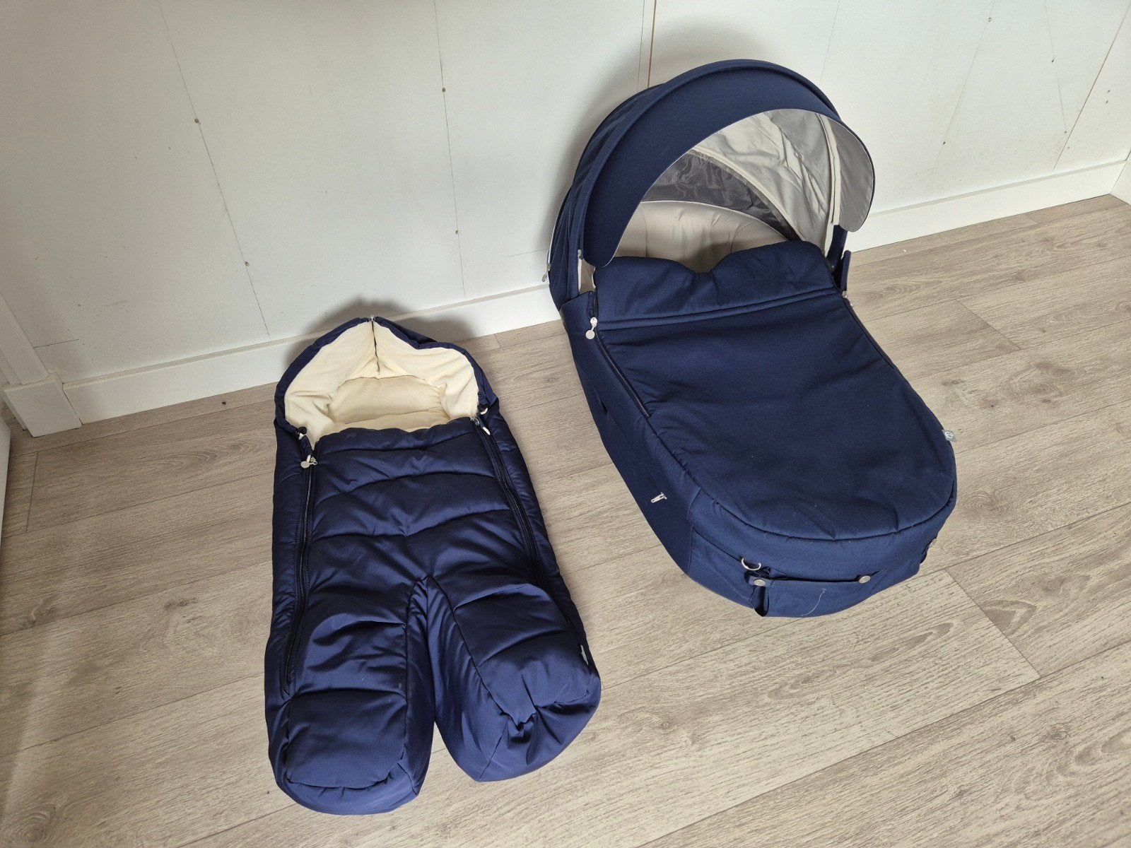 Stokke Xplory V6 Combiwagen met Reiswieg en Voetenzak, Ophalen, Zo goed als nieuw, Overige merken, Met reiswieg