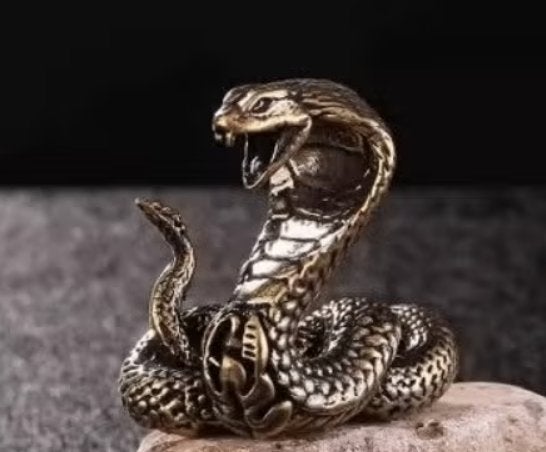 Massief messing beeldje Cobra (4cm hoog), Verzamelen, Ophalen of Verzenden, Nieuw, Dier