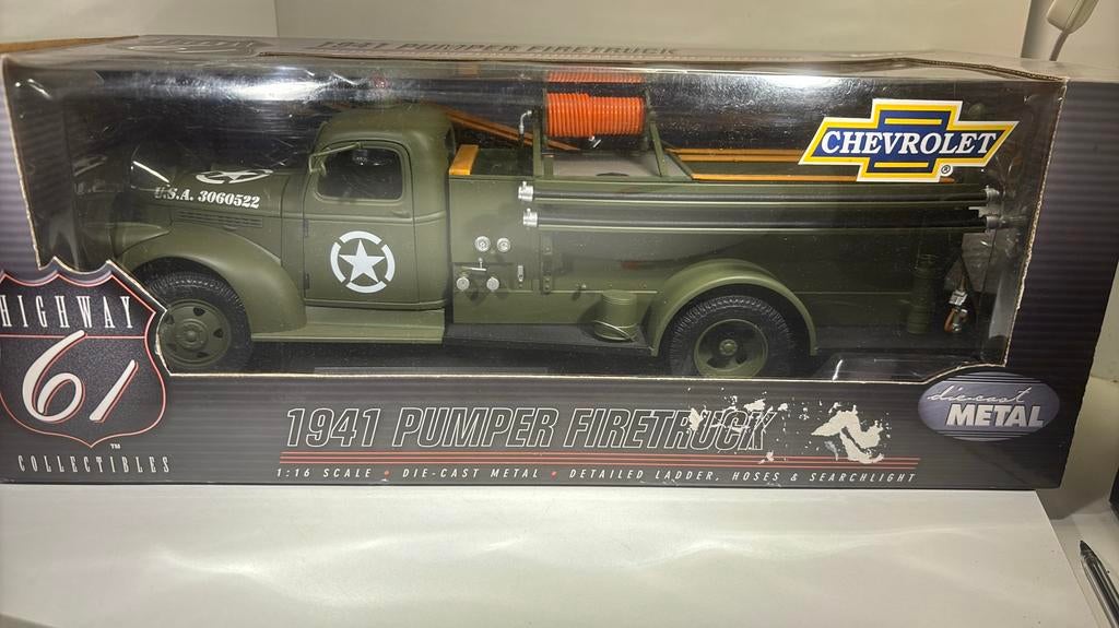 Chevrolet pumper firetruck U.S.A 1941 highway61 1.18, Overige merken, Ophalen of Verzenden, A, A