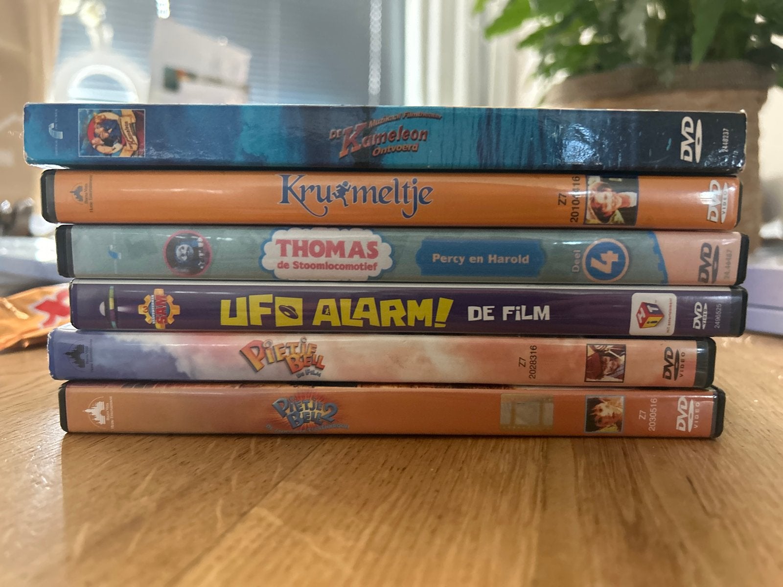 DVD Collectie: De Kameleon, Kruimeltje, Thomas, UFO Alarm, P, Gebruikt, Verzamelbox, Alle leeftijden, Familie