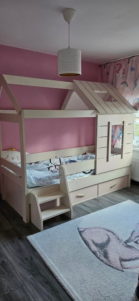 Cento Pink Huisbed.Klerenkast.Boekenkast slaapkamer meisjes, Kinderen en Baby's, Kinderkamer | Bedden, Ophalen, 85 tot 100 cm