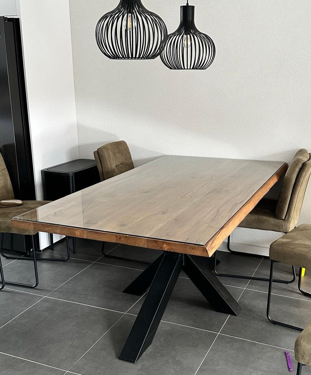 Eettafel eikenhout met spider-poot, Ophalen, 100 tot 150 cm, Eikenhout, Zo goed als nieuw