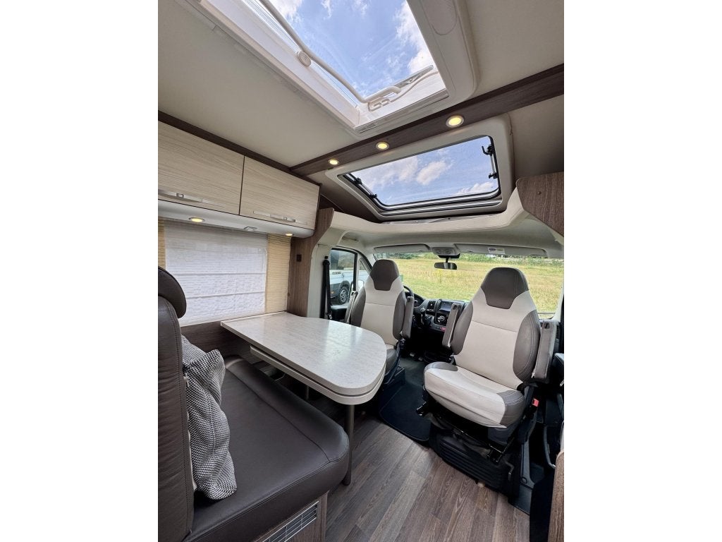 Bürstner Nexxo Time t 569, Caravans en Kamperen, Campers, Ringverwarming, Fiat, Koelkast, Tot en met 2