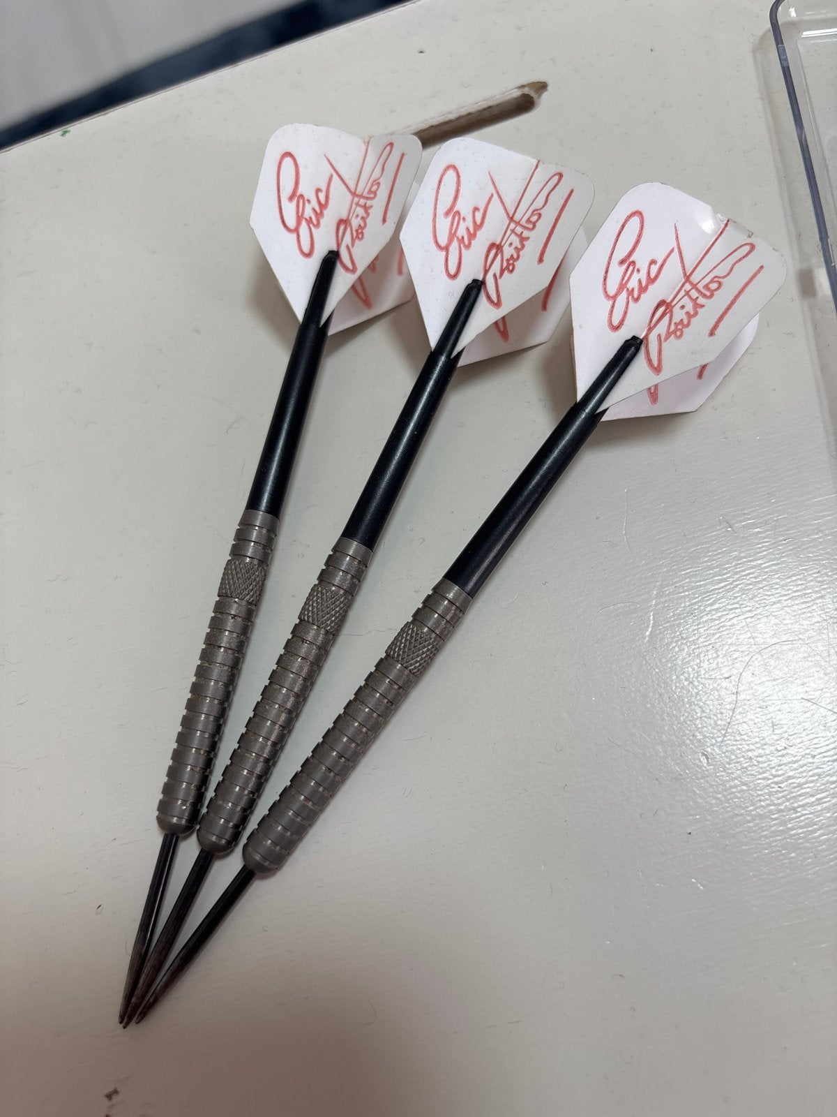 Vintage Eric Bristow Darts met Vinted Flights, Ophalen of Verzenden, Gebruikt, Pijlen