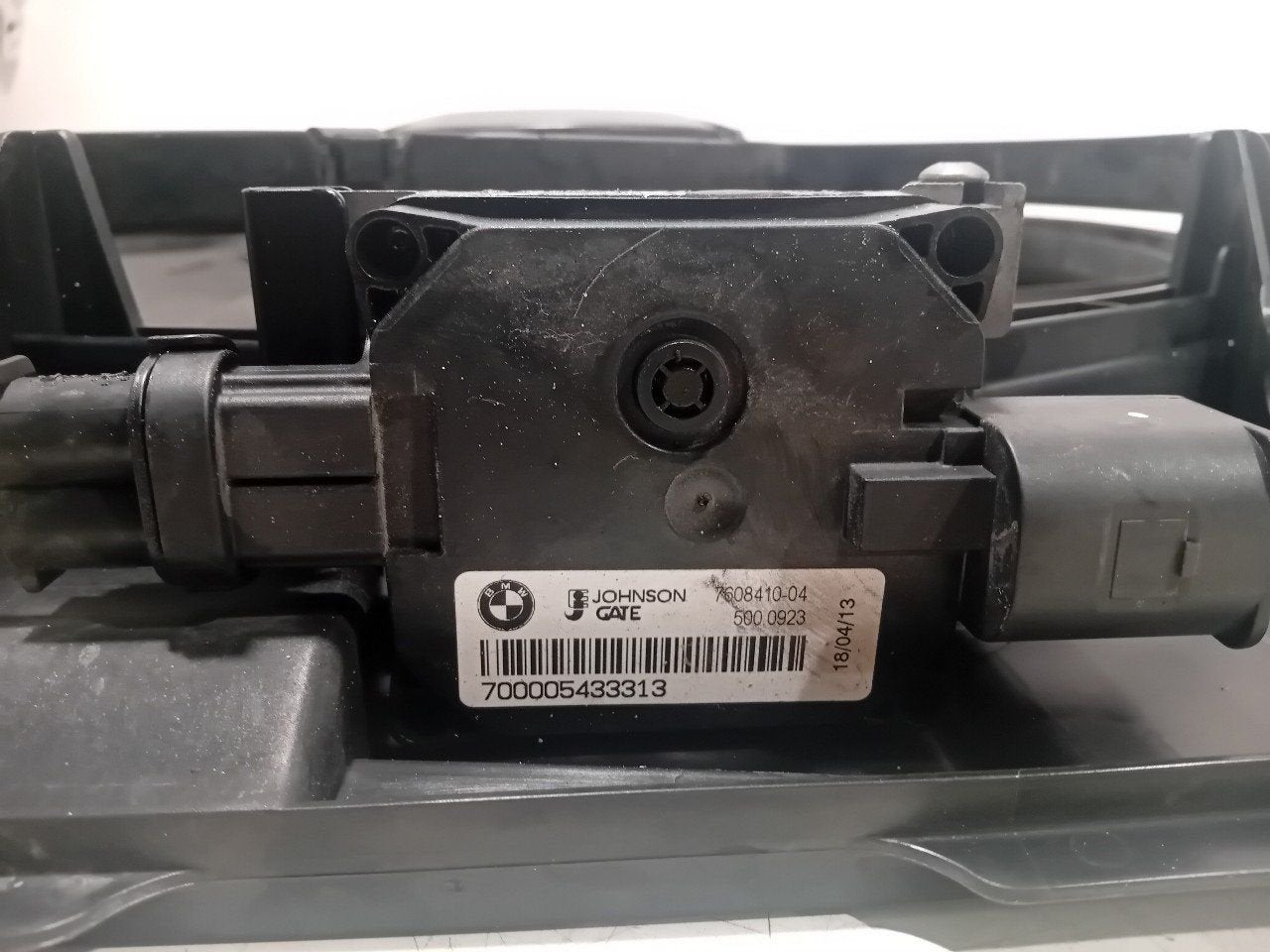 Koelventilator BMW 3 serie, Onderdelen@venauto.nl, Van der Ven Autorecycling B.V., Gebruikt, Ettenseweg 76, 4706 PB Roosendaal, The Netherlands