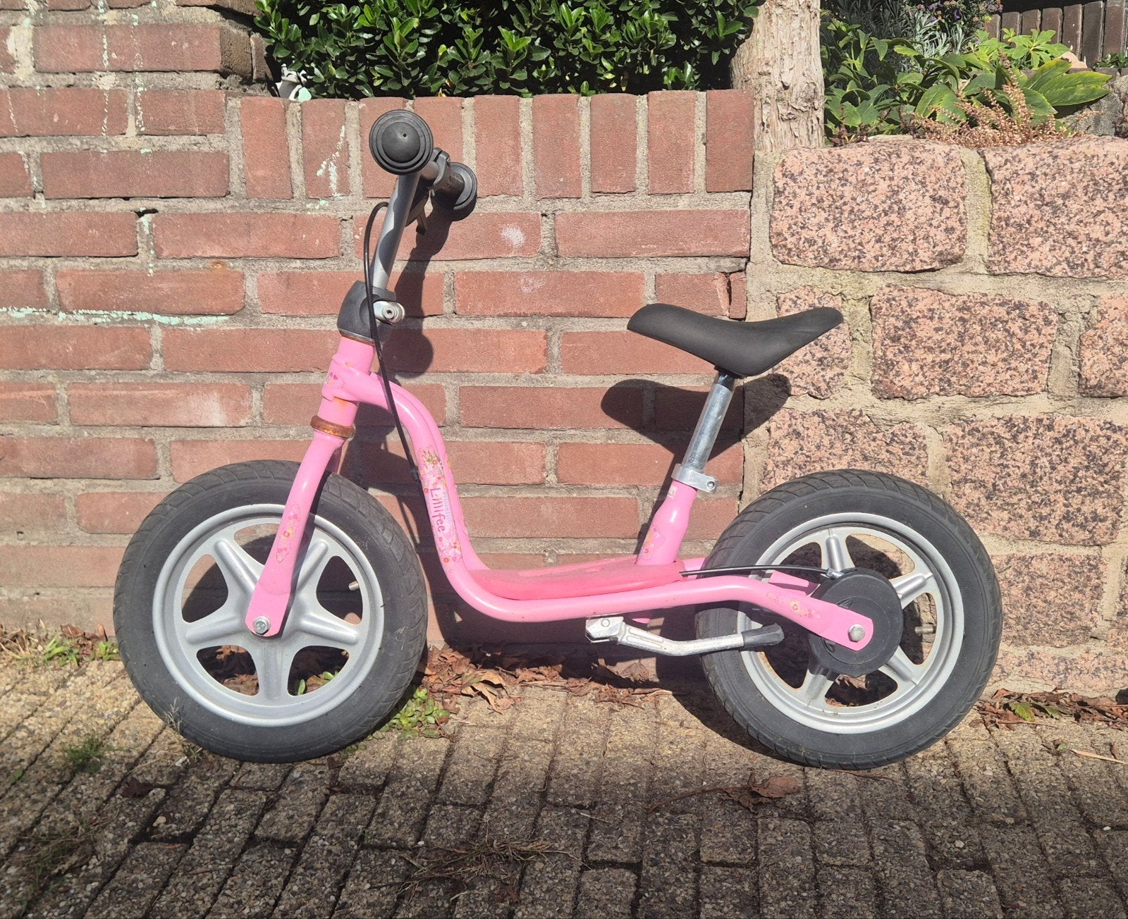 Leuke roze Puky loopfiets 12 inch (Prinses Lillifee), Ophalen, Terugtraprem, Gebruikt, Puky