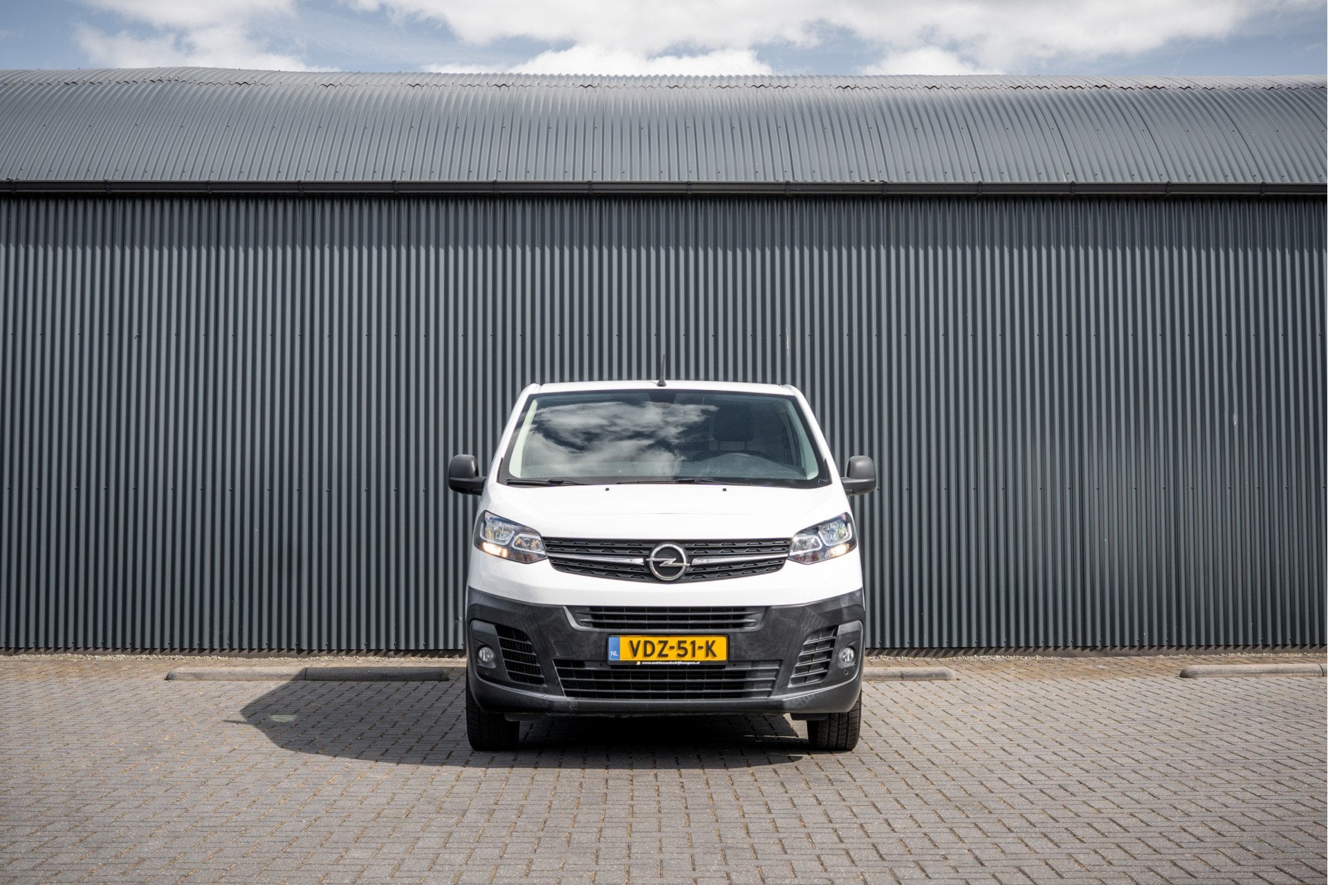 Opel Vivaro 1.5 L2H1 | 3-Zits | Carplay | Cruise | PDC | Air, Auto's, Voorwielaandrijving, Gebruikt, 4 cilinders, Leder en Stof