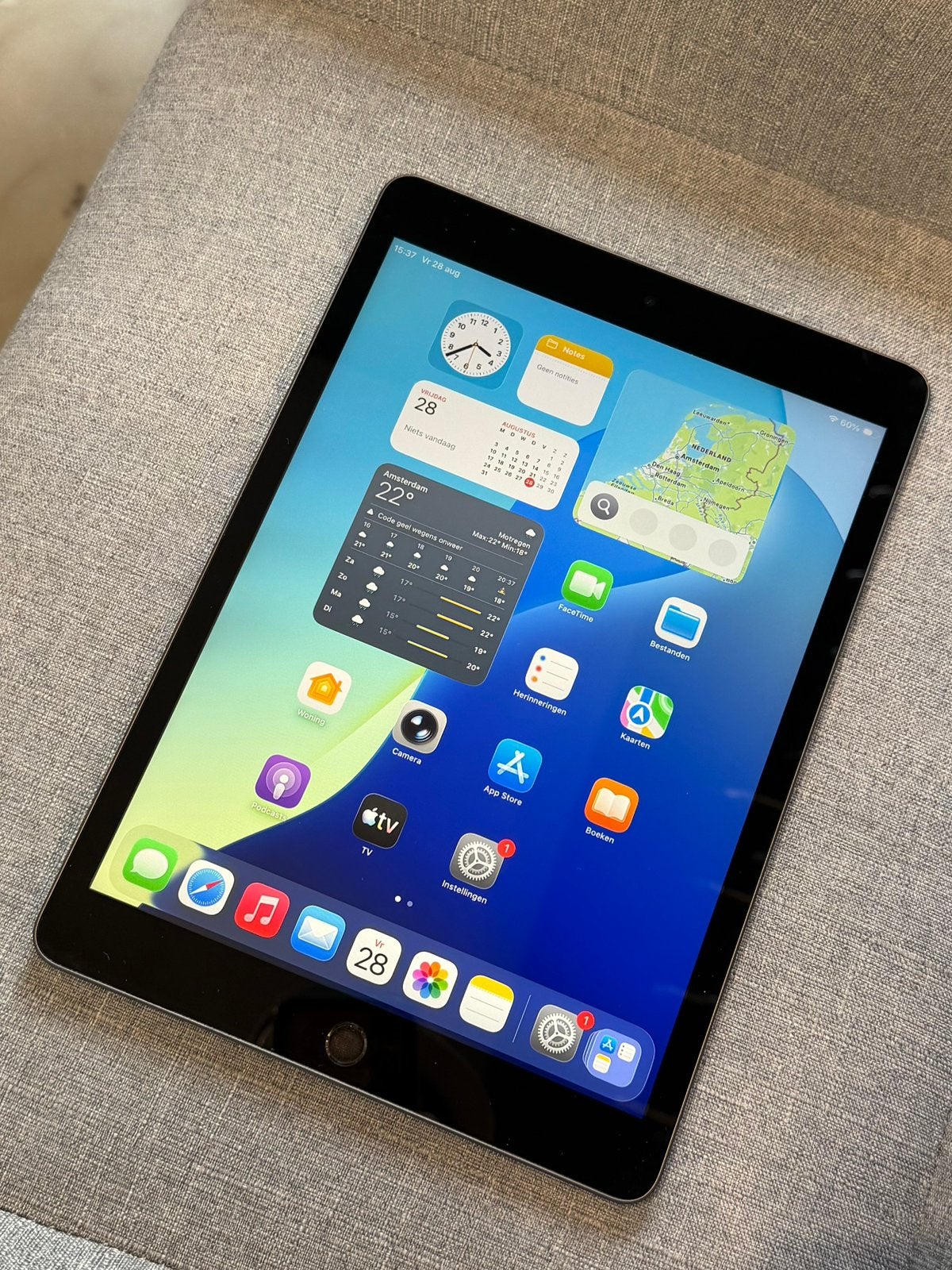 iPad 9e Gen, 10 inch, Apple iPad, Ophalen of Verzenden, Zo goed als nieuw