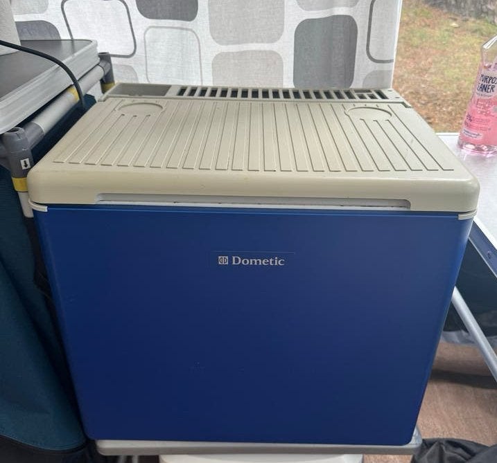 Dometic RC1600EG Koelbox - 3-weg (12V/230V/Gas), Ophalen, Gebruikt, Koelbox, Elektrisch