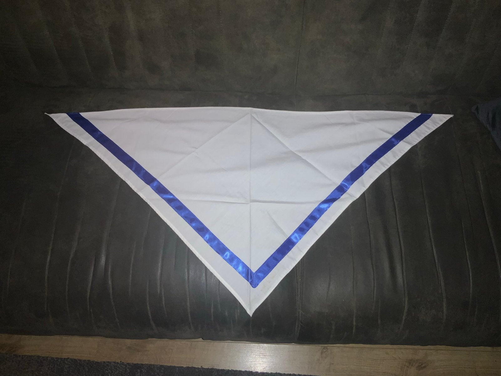 Scouting dassen, Ophalen of Verzenden, Zo goed als nieuw, Pet, Hoed of Sjaal