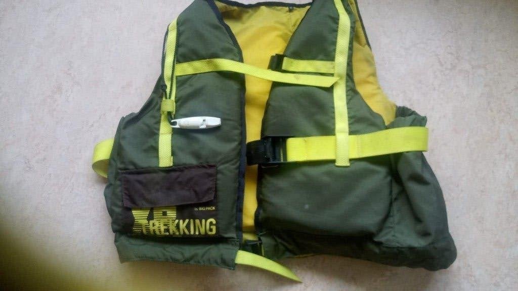 2x reddingsvest/helm voor raften / canyoning, Ophalen, Zo goed als nieuw