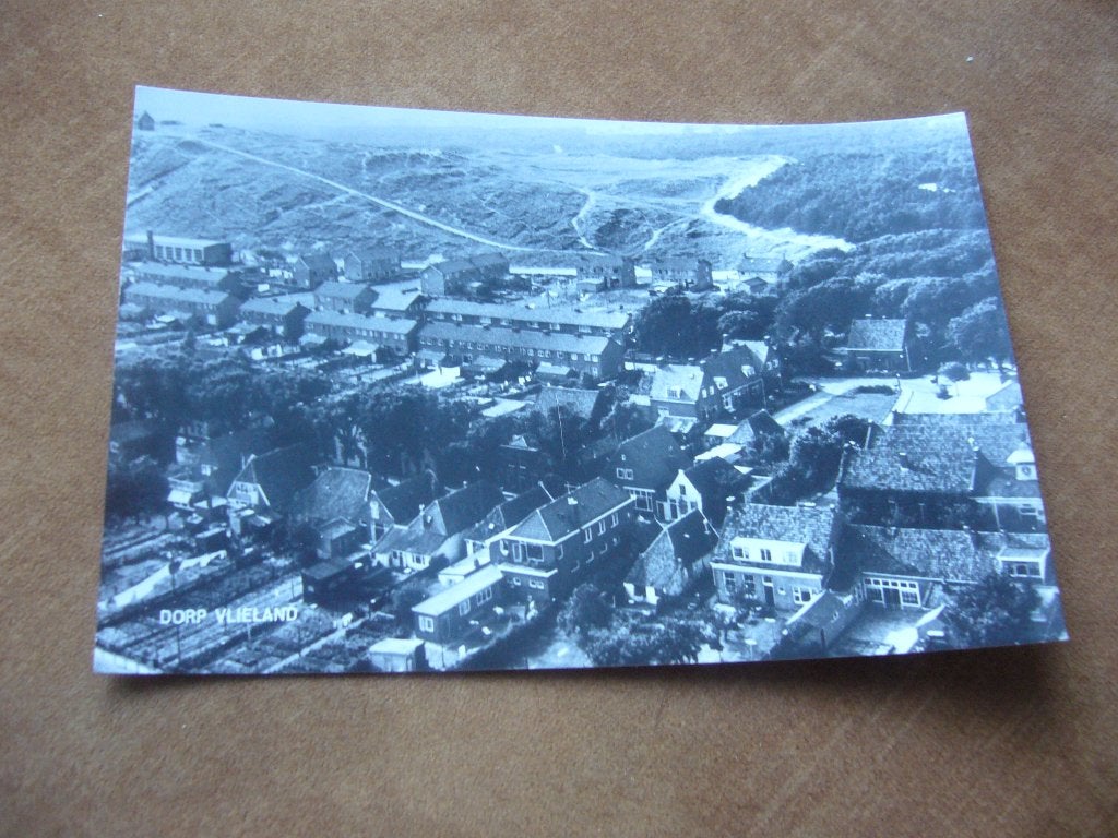 VLIELAND  =  DORP, Ophalen of Verzenden, 1940 tot 1960, Ongelopen, Waddeneilanden