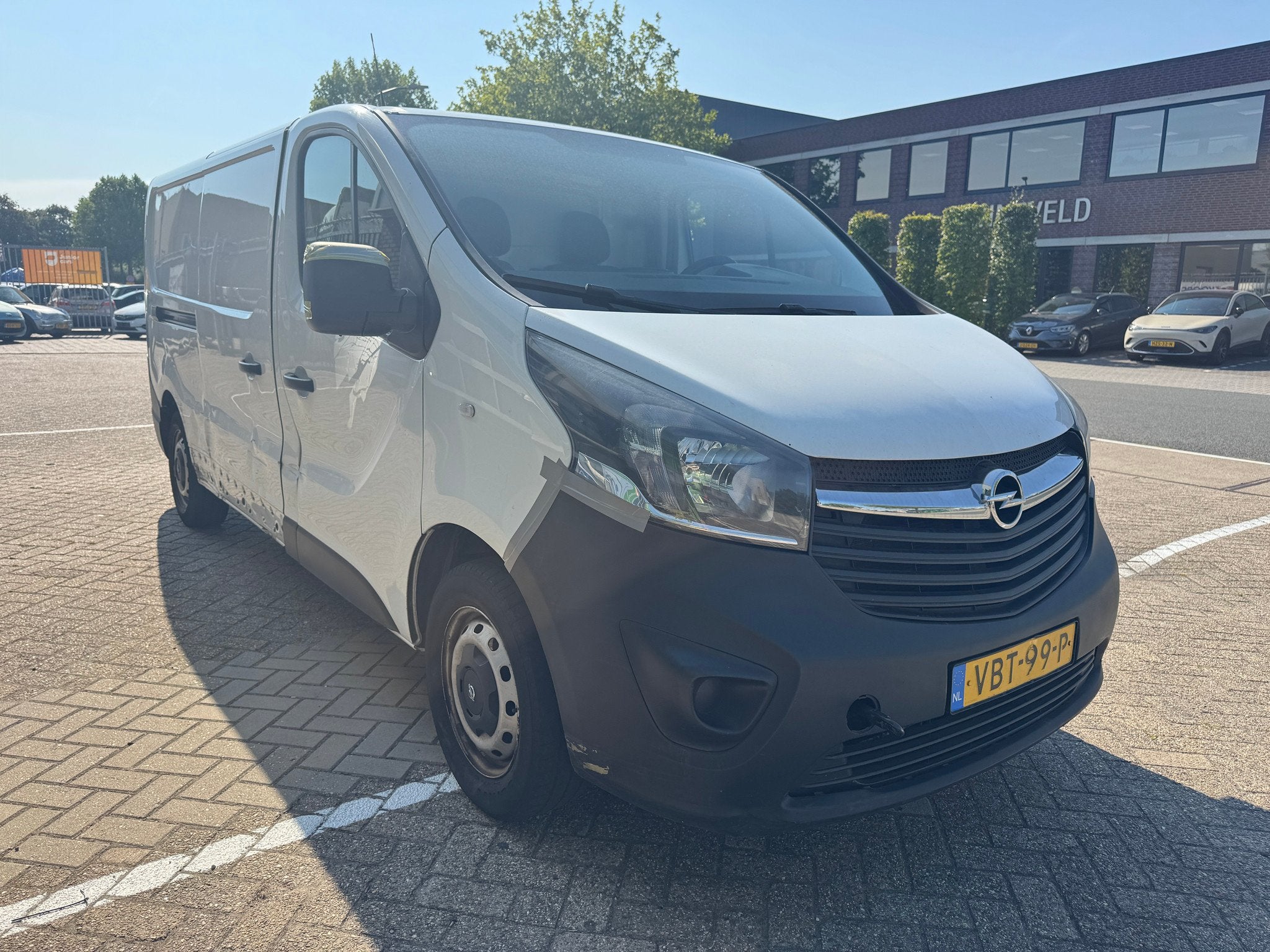 Opel VIVARO-B L2H1 Euro 6 Motor Kapot! (bj 2019), Auto's, 15 km/l, Gebruikt, Euro 6, 4 cilinders