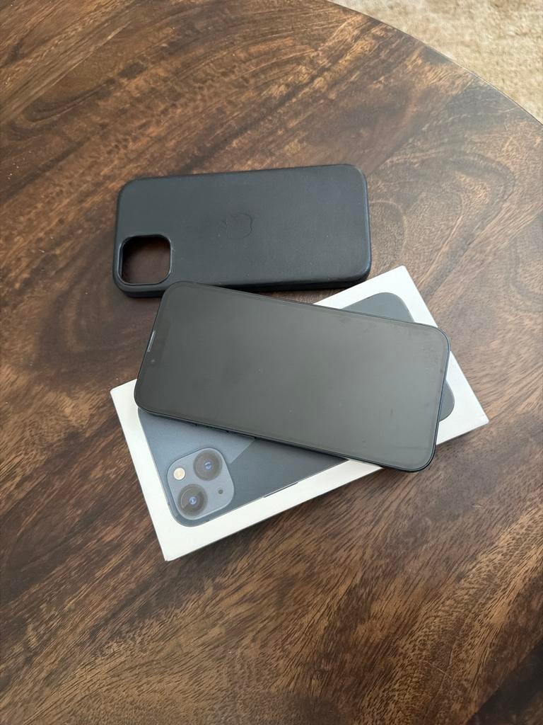 iPhone 13 128GB met origineel Apple hoesje, Telecommunicatie, Mobiele telefoons | Apple iPhone, 128 GB, 86 %, Blauw, IPhone 13