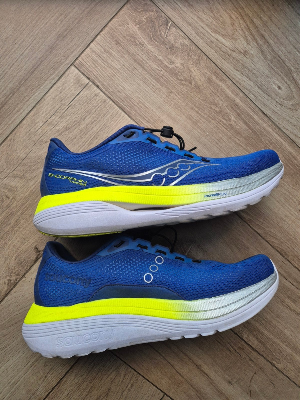 Saucony Endorphin maat 48, Sport en Fitness, Hardloopschoenen, Zo goed als nieuw, Hardlopen, Saucony