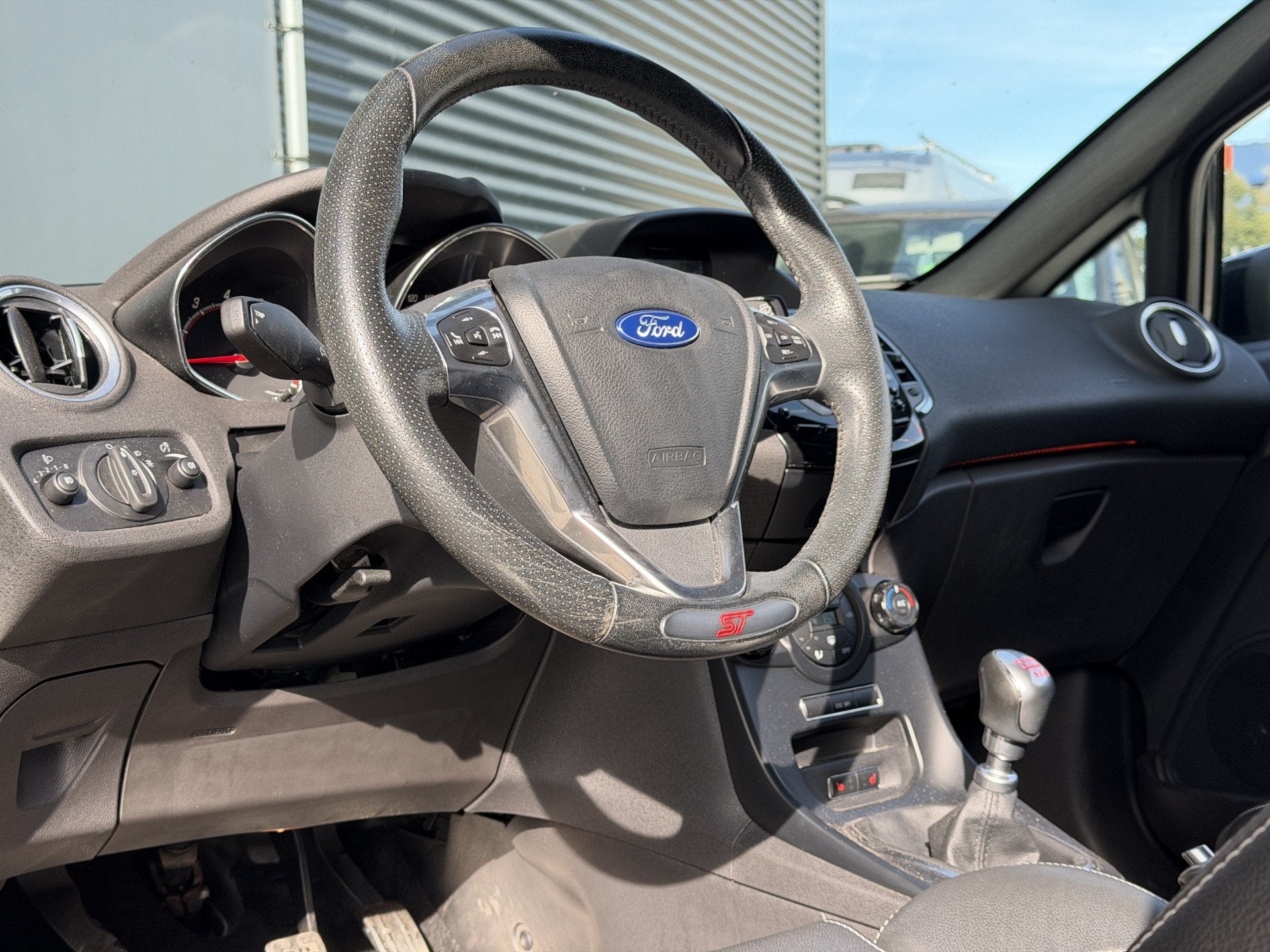 Ford Fiesta BWJ 2016 | 1.6T 183PK ST2 | NL AUTO | CLIMA | NA, Auto's, Voorwielaandrijving, 1596 cc, 1063 kg, Gebruikt