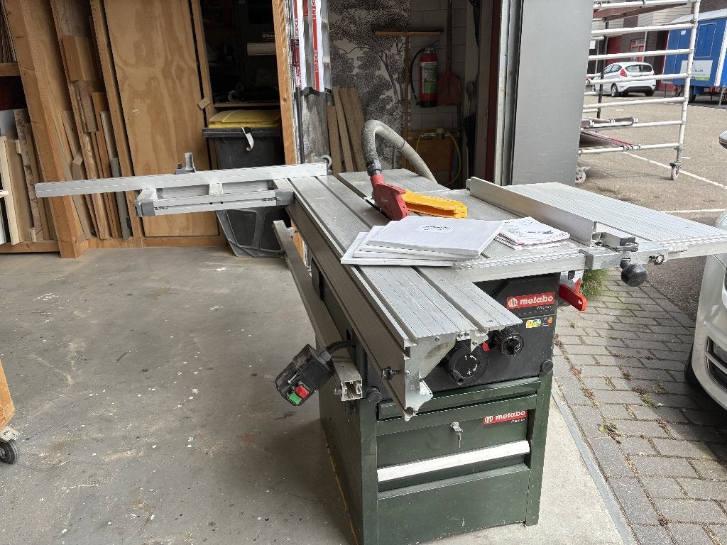 zaagtafel Metabo Magnum, Doe-het-zelf en Verbouw, Gereedschap | Zaagmachines, Ophalen, Gebruikt, Cirkelzaag, 30 tot 70 mm