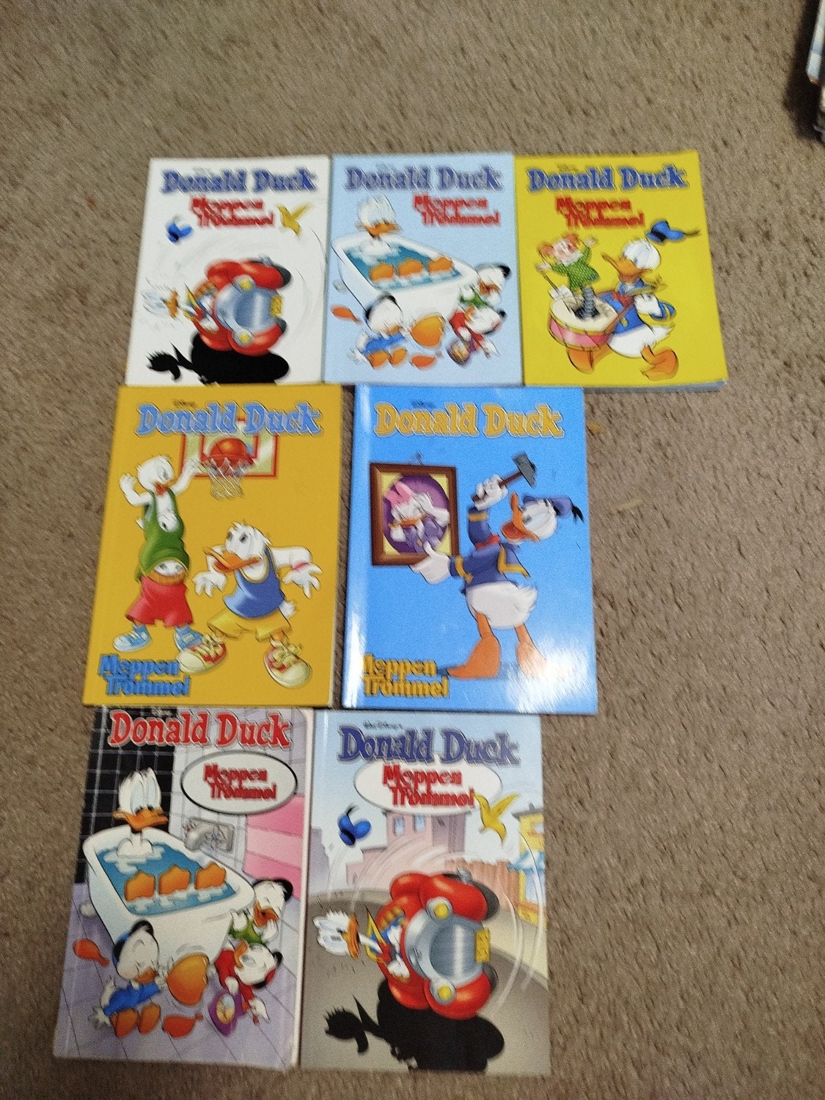 Donald Duck moppentrommel 3 voor eur 5,00, Gelezen, Europa, Ophalen of Verzenden, Meerdere comics