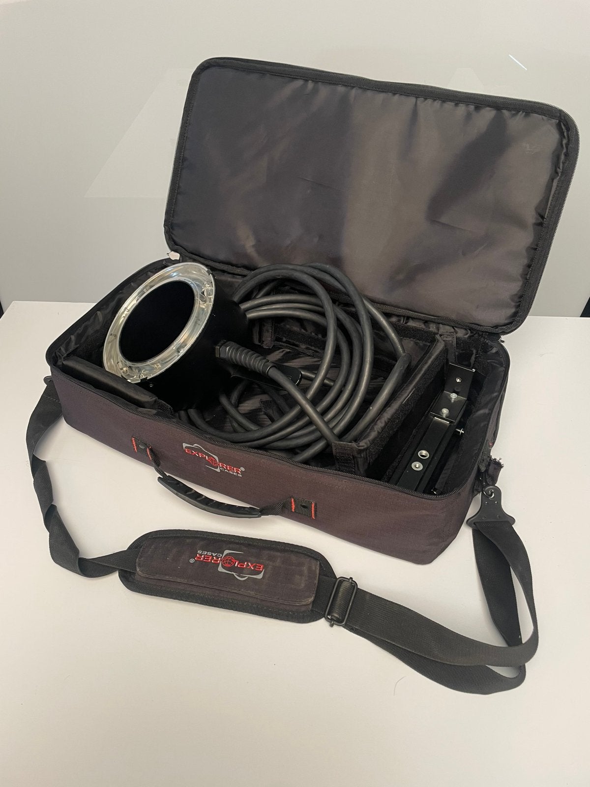 Hensel ring flash tot 1500 w/s, Inclusief tas/hoes, Zo goed als nieuw, Ringflitser, Ophalen