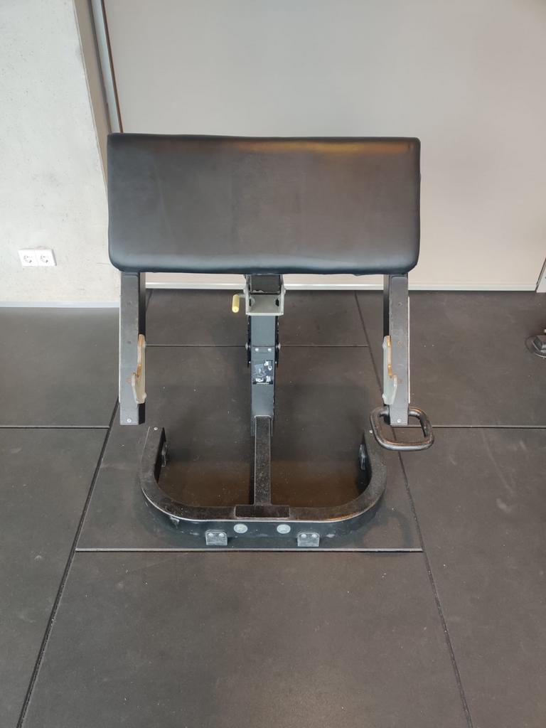 Technogym Pure Strength Scott Bench - NU GRATIS LEVERING