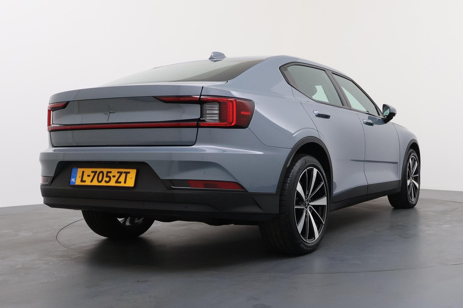 Polestar 2 Long Range Single Motor 78 kWh | Achteruitrijcame, Auto's, Stof, Gebruikt, Lane Keeping Assist, 1969 kg