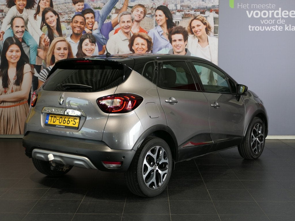 Renault Captur 1.2 TCe Intens - Trekhaak - Dodehoek - Camera, Stof, Gebruikt, 4 cilinders, 635 kg
