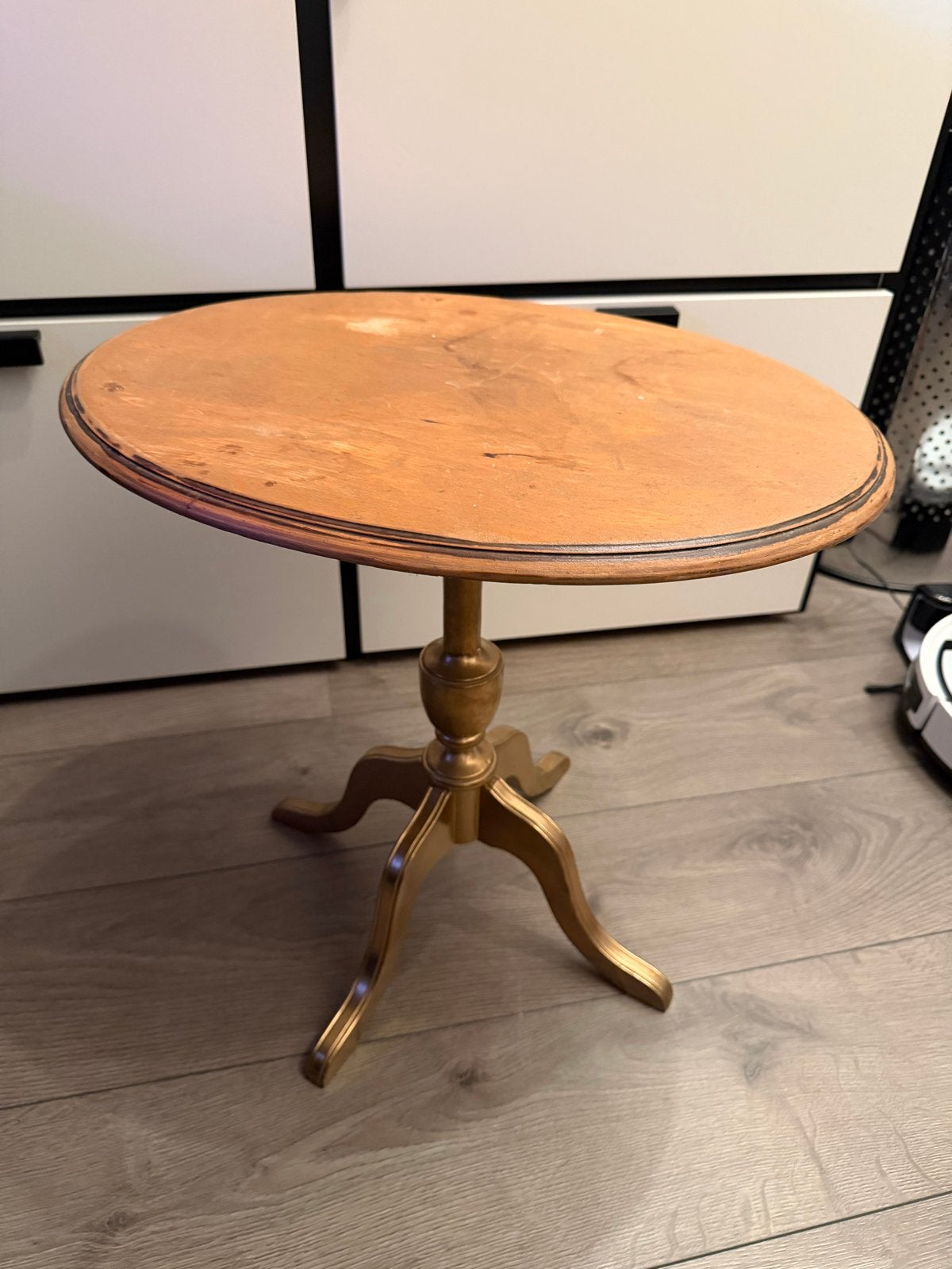 Houten bijzettafeltje / oud, Huis en Inrichting, Tafels | Bijzettafels, Minder dan 55 cm, Gebruikt, Rond, Hout