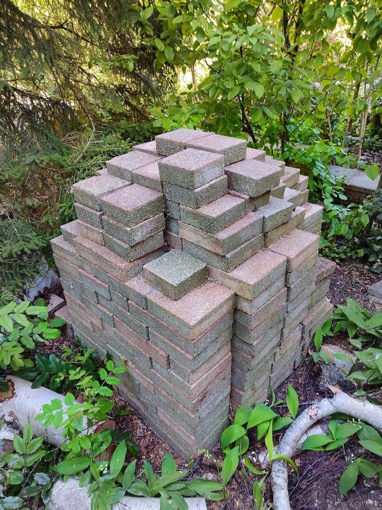 GRATIS AF TE HALEN: ca. 1 m³ bakstenen, Tuin en Terras, Ophalen, Gebruikt, Klinkers, 10 m² of meer
