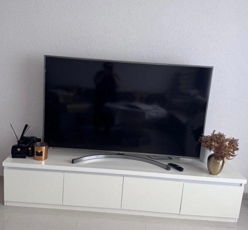 Dressoir zeer goede staat hoogglans, Ophalen, 150 tot 200 cm, Zo goed als nieuw, Minder dan 100 cm