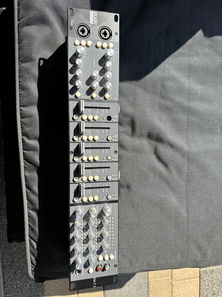1x DAP Audio IMIX-7.3, Ophalen of Verzenden, Gebruikt, 120-bas, Overige merken
